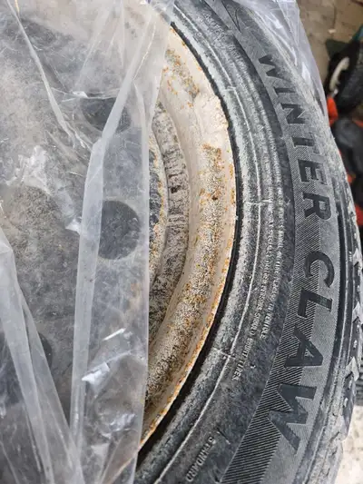 Winter Claw snow tires on rims. 235/55R17. Used on 2017 Ford Escape Titanium. Used only last 2 seaso...