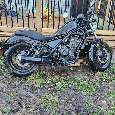 Selling my 2018 Honda Rebel 500 with 6000km on it. Ran for the past 2 seasons, have not started it u...