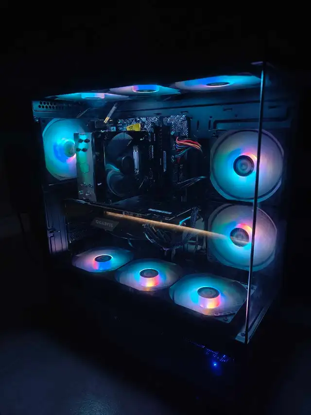 Gaming PC414906770471014400