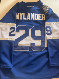 Nylander leaf jersey 