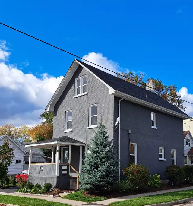 4BR Upper Unit Oshawa $2,595