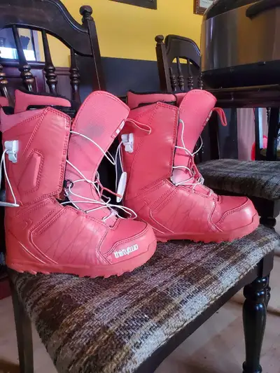 ThirtyTwo Snowboard Boots - Coral Pink, View more