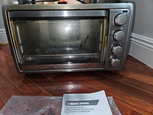 Black&Decker - CTO6120B in Toasters & Toaster Ovens in Mississauga / Peel Region - Image 2