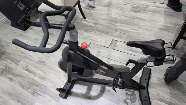 ProForm exercise bike 416441930938460162