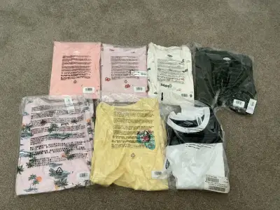 Girls Old Navy T-Shirts Lot of 7, View more