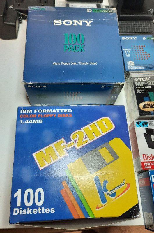260 Floppy Disks • Brand New • 3 1/2" 1.44mb Diskettes Discs in Other in Kingston - Image 3
