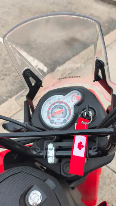 Selling as I never really use it. Good scooter for in town commuting or country riding with a top sp...