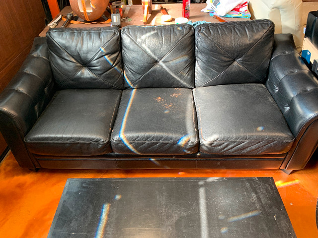 Couch and two chairs. FREE in Free Stuff in Leamington - Image 4