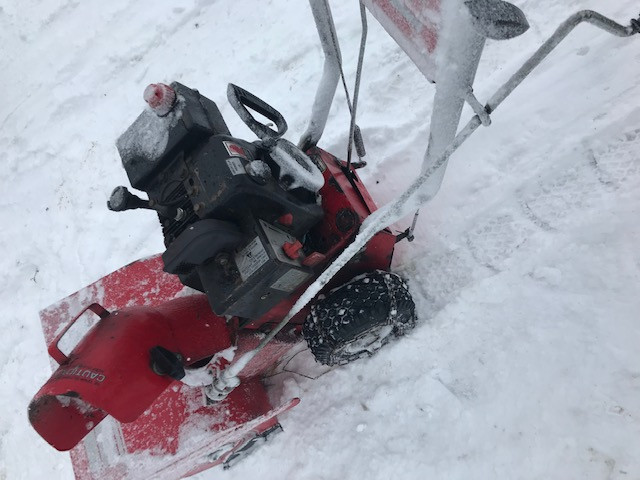 Snowblower for Sale in Snowblowers in Thompson - Image 3