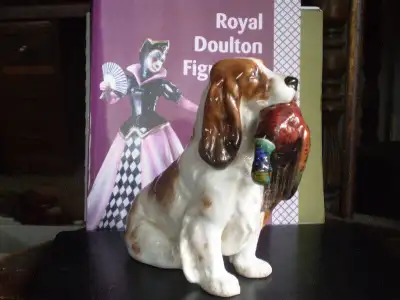Royal Doulton Figurine - " Cocker Spaniel with Pheasant " HN1028, View more