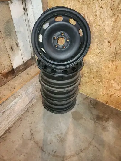 15" Steel rims