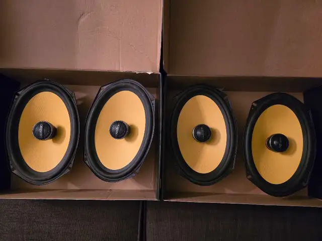 TWO JL C1-690X 6x9 Speakers in Speakers in Edmonton - Image 3