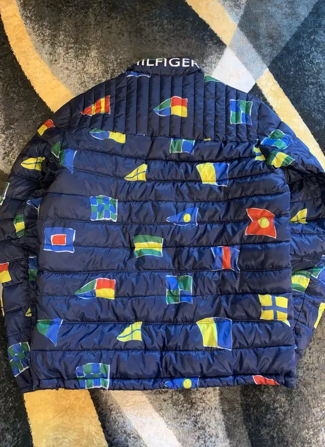 Tommy Hilfiger Flags Puffer Jacket Brand New in Men's in Mississauga / Peel Region - Image 3