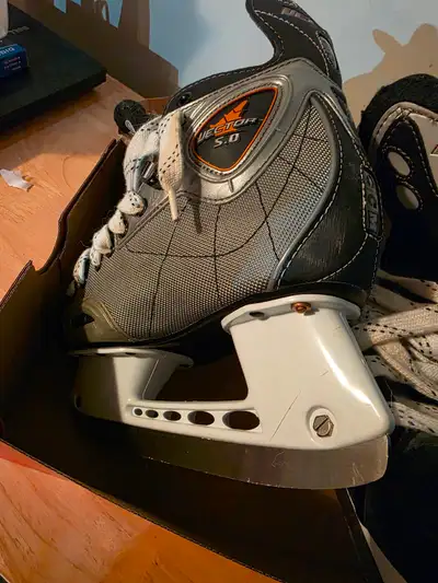 Skates - were they used?, View more