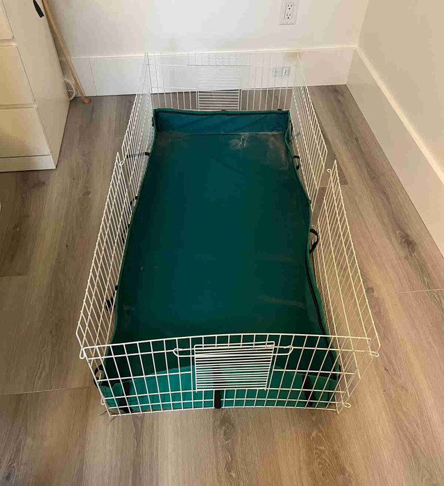 used guinea pig cage in Accessories in Bedford