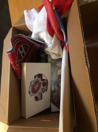 Box of Montreal Canadiens memorabilia 