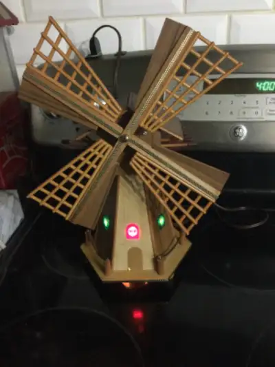 Vintage Dutch Windmill Wooden Music Box (Wind-up Musical windmill) Approx: 14 “high x 7” base in gre...