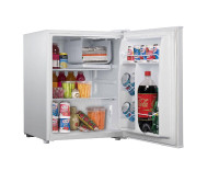 Sunbeam 2.7 cu.ft Compact Fridge $199.98