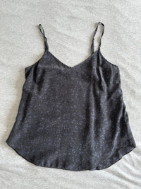 *Like New* Aritzia Wilfred Silk Top