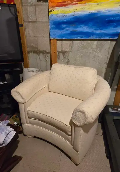 FREE comfy chair, View more