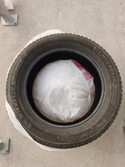 Used Tire. Only used for 10 000 km. Pick up near stampede park. Radius of 19 inches. Single tire