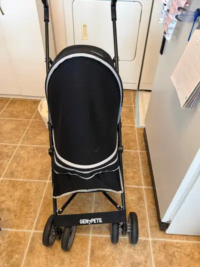 Pet stroller Gen7Pet, for small dog or cat,, View more