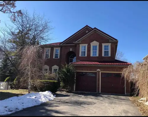 Furnished Room for Rent – Ideal for Sheridan College Students (Oakville, Iroquois Ridge Area) or Uof...