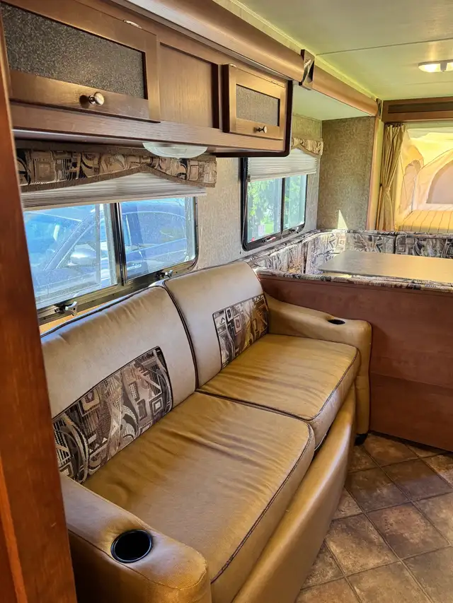 KODIAC  Express 2013. Immaculate in Travel Trailers & Campers in Hamilton - Image 5