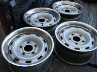 several rims : 88-98 6 bolt, some vintage aluminums, + MORE LOOK