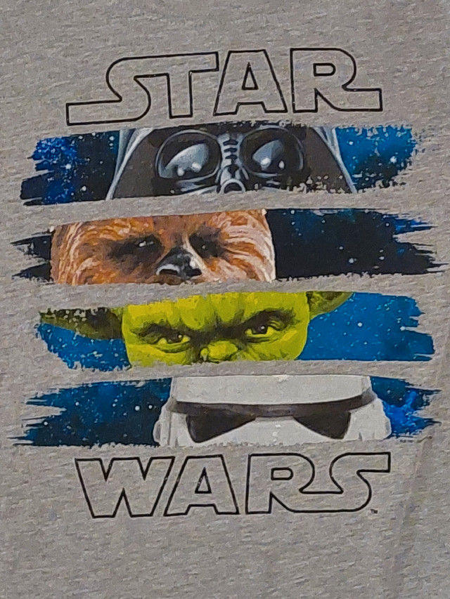 Authentic Star Wars T-shirt Great shape Kids small (6-7) $5 in Arts & Collectibles in Calgary - Image 2