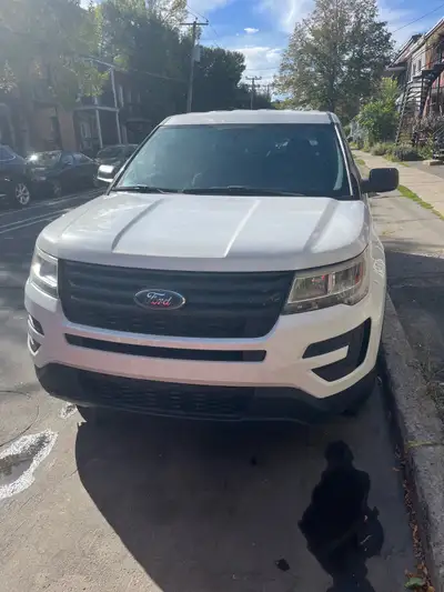 Ford Explorer Police Interceptor AWD 2018, 7 SIÈGES, 198 000 km, OPTIONS : Moteur V6 3,7 L . Transmi...
