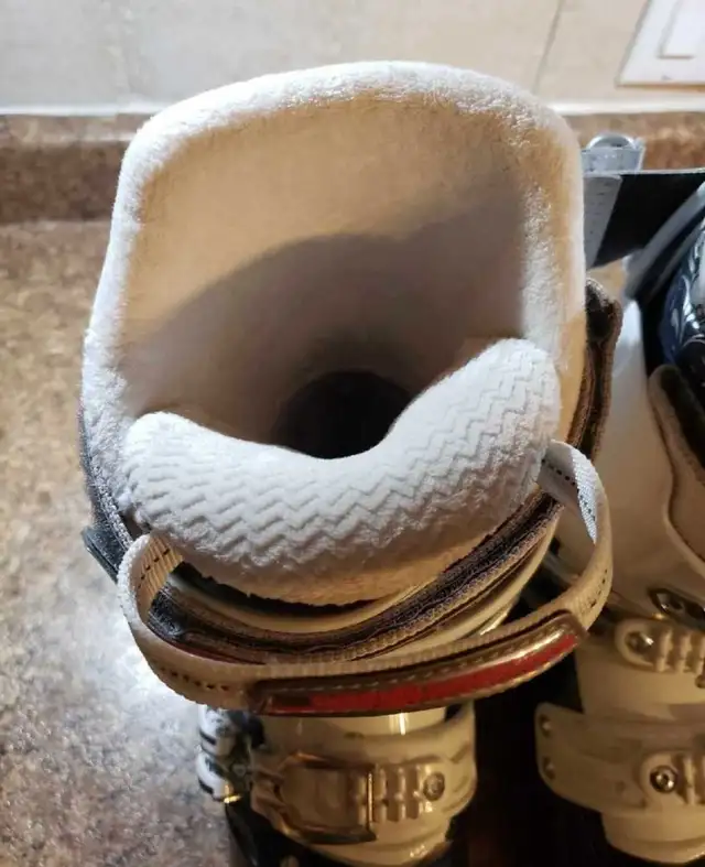 Botte de ski NEUF Nordica in Ski in Laval / North Shore - Image 5