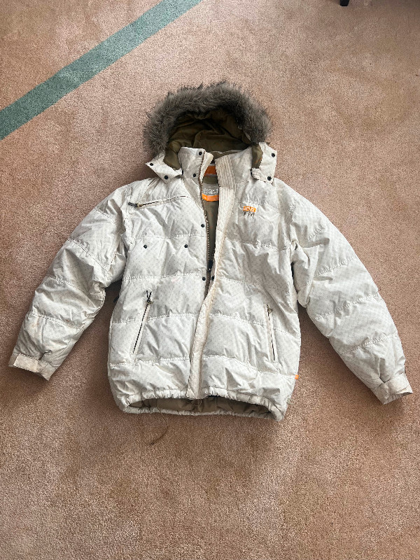 Men’s L Special Blend 100% down filled jacket in Men's in Vancouver