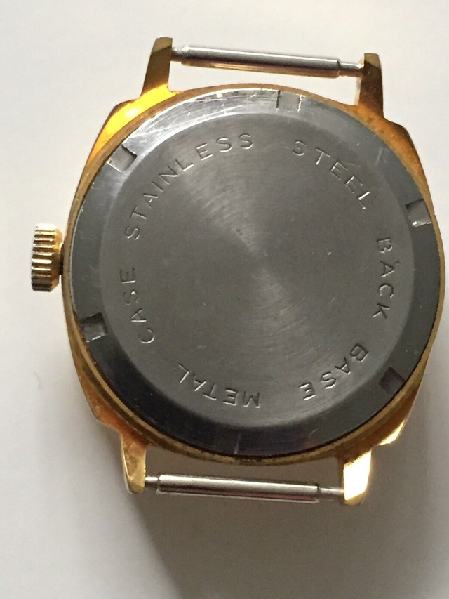 Vintage 1960s Unauthorized Mickey Mouse Watch in Arts & Collectibles in North Bay - Image 4