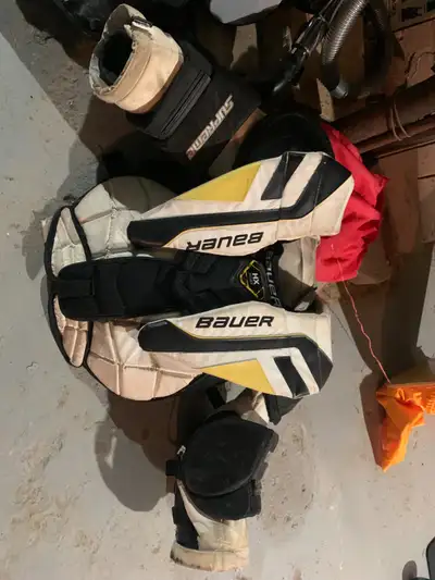 Men's Intermediate Small Goalie Chest Protector, View more