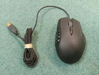 Razer Naga Chroma (RZ01-0161, Gaming Mouse), View more