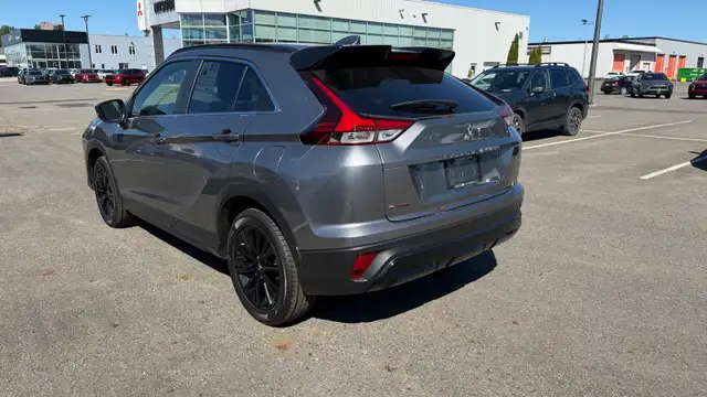 2024 Eclipse Cross Black Edition573776063450337284