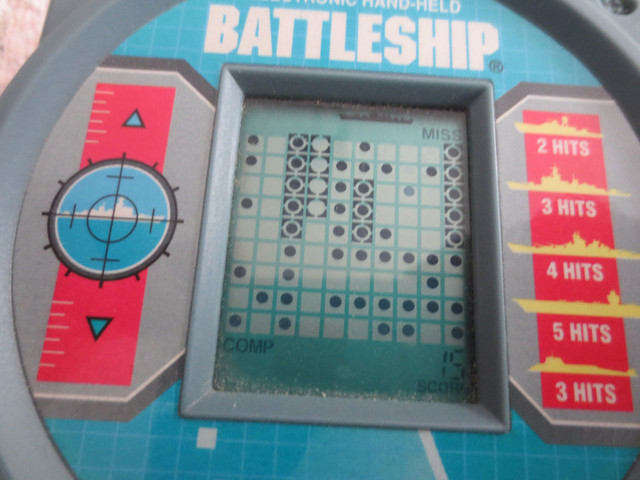 Electronic Hand-held Battleship Milton Bradley In Timmins only. in Toys & Games in Timmins - Image 3