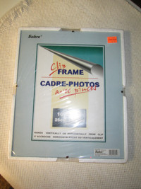 10 x 12 clip picture frame (new)