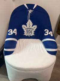 Toronto maple leafs Auston Matthews jersey chair