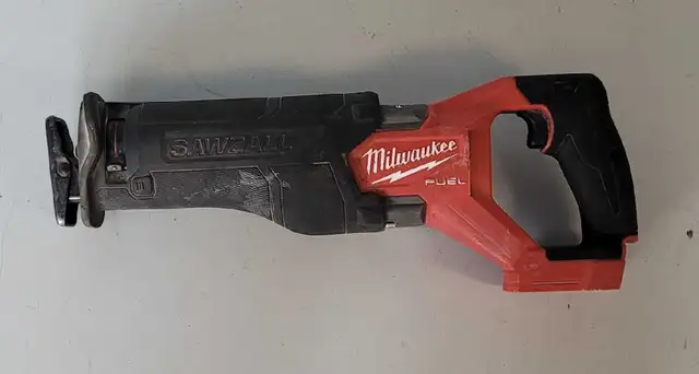 Milwaukee 282120 Sawzall (32915181)