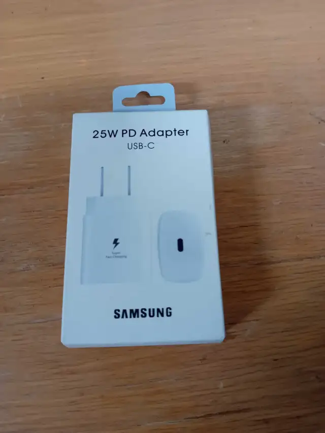 Samsung 25W PD Adapter