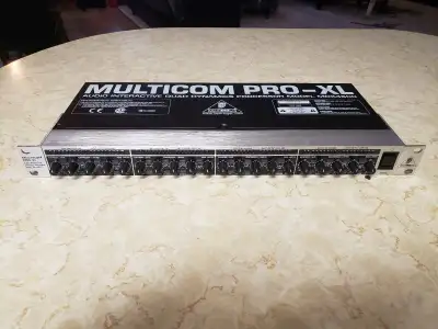 Behringer Multicom Pro-XL, View more