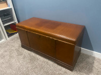 Honderich Furniture Company Red Seal Cedar Chest