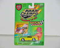 Road Champs Crankin It Up Shock Racers 1:64 Scale Diecast