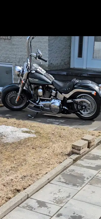 Chopper custom beast 1600cc on 600 Selling against will to buy pool for the kids 1 lifetime b8ke