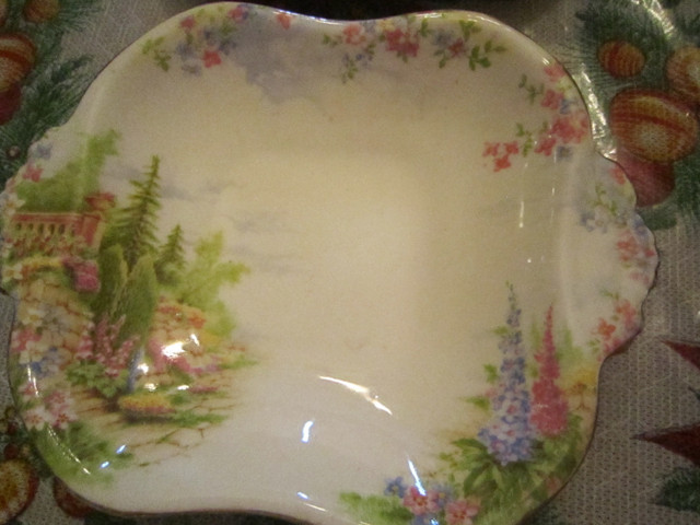 Royal Albert KENTISH ROOKERY fine bone china in Arts & Collectibles in Richmond - Image 2
