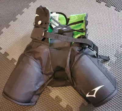 Hockey Pants VIC CX2 - Youth M – Great Condition, View more