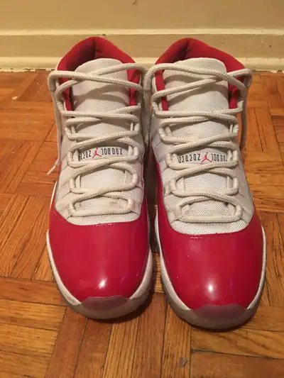 Get ready to elevate your sneaker game with these striking Air Jordan 11 Retro high-tops, showcasing...