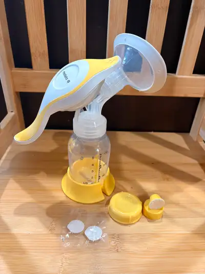 Medela Harmony Manual Breast Pump, View more